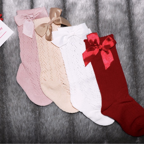 Pink Luxury Knee High Infant Socks with Bow - Picture 1 of 2